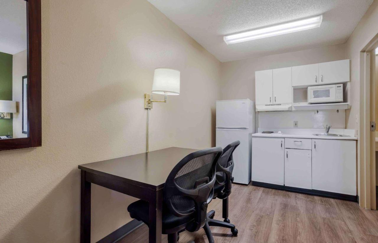 Extended Stay America Suites - Little Rock - Financial Centre Parkway Екстер'єр фото